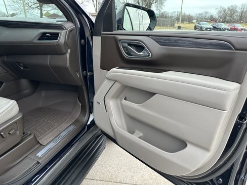 Used 2022 GMC Yukon SLT image 36