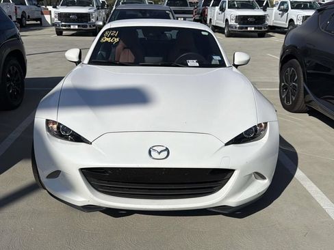 Used 2022 MAZDA MX-5 Miata RF Grand Touring w/ Weather Package RWD image 18