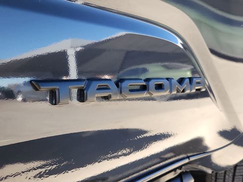 Certified 2025 Toyota Tacoma SR5 image 17