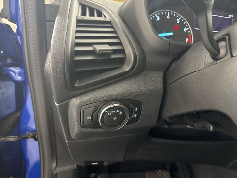 Used 2022 Ford EcoSport SES image 13