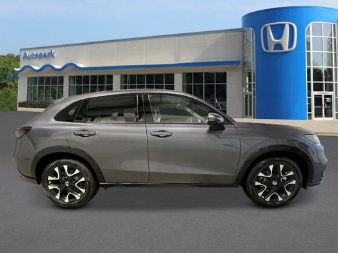 New 2026 Honda HR-V EX-L image 6