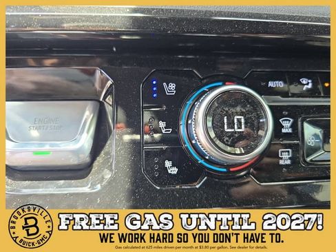 New 2026 GMC Sierra 1500 AT4 w/ AT4 Premium Package AWD/4WD image 22