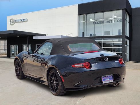 Used 2023 MAZDA MX-5 Miata Club w/ Brembo/BBS Recaro Package RWD image 4