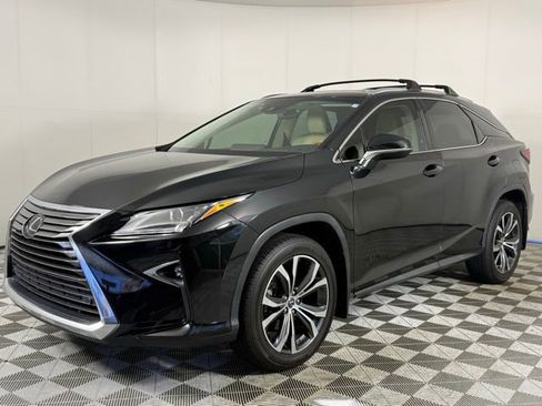 Used 2018 Lexus RX 350 FWD w/ Premium Package image 2