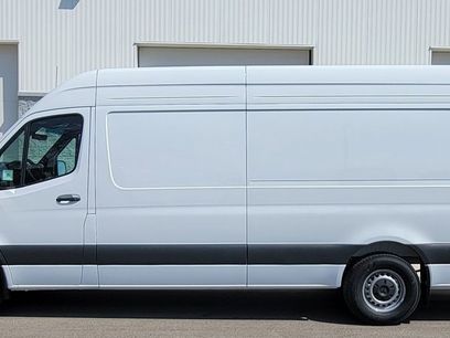 New 2025 Mercedes-Benz Sprinter 2500
