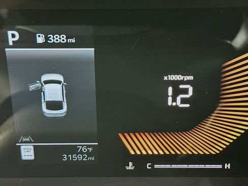 Used 2025 Kia K4 LXS image 19