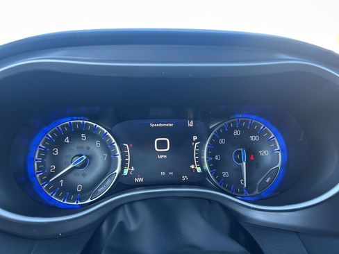 New 2026 Chrysler Voyager LX image 25