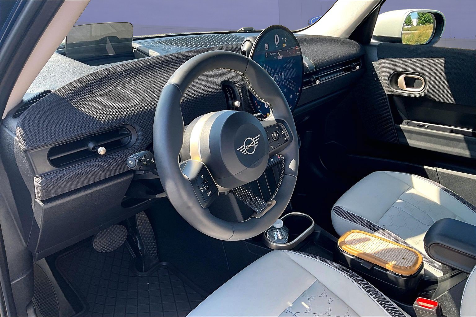 Used 2025 MINI Cooper S FWD image 17