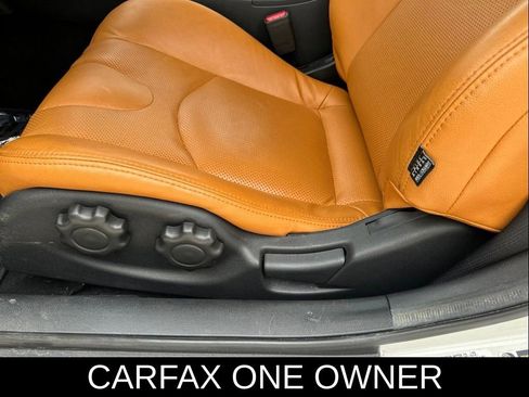 Used 2016 Nissan 370Z Coupe RWD image 15