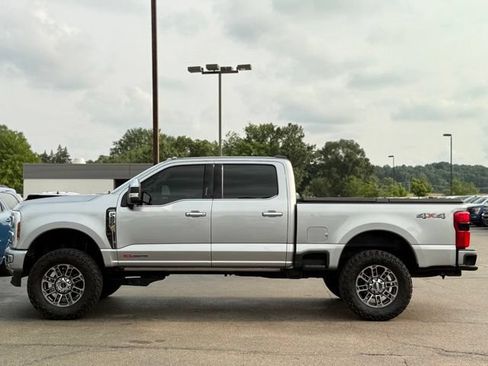 Used 2024 Ford F250 Limited AWD/4WD image 47
