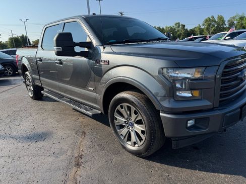 Used 2017 Ford F150 XLT w/ Equipment Group 302A Luxury AWD/4WD image 12