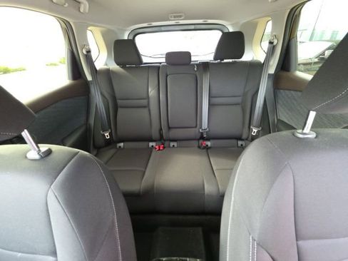 Used 2023 Nissan Rogue S AWD/4WD image 21