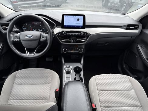 Used 2022 Ford Escape SE w/ Convenience Package image 9