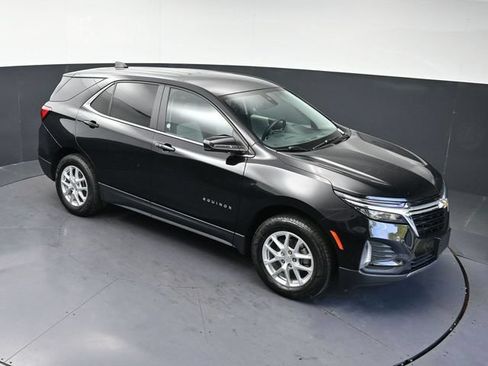 Used 2024 Chevrolet Equinox LT AWD/4WD image 25