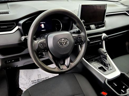 Used 2023 Toyota RAV4 LE image 24