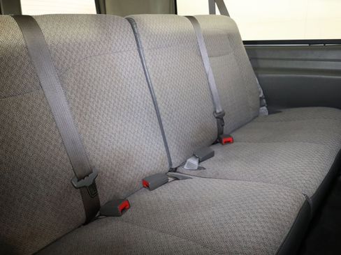 Used 2019 Chevrolet Express 3500 LT w/ LT Preferred Equipment Group image 12