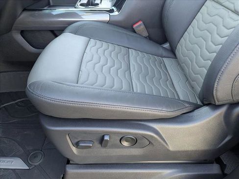 New 2026 Chevrolet Silverado 2500 ZR2 image 4