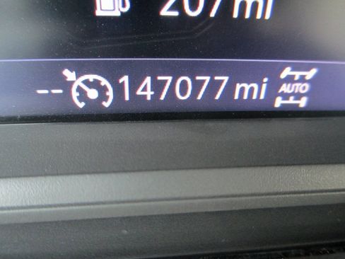 Used 2020 GMC Sierra 1500 SLT w/ SLT Premium Plus Package image 30