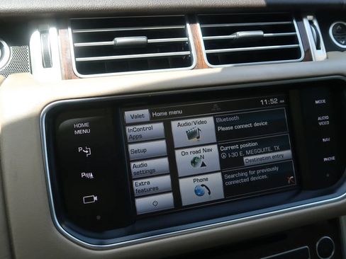 Used 2015 Land Rover Range Rover Supercharged AWD/4WD image 32