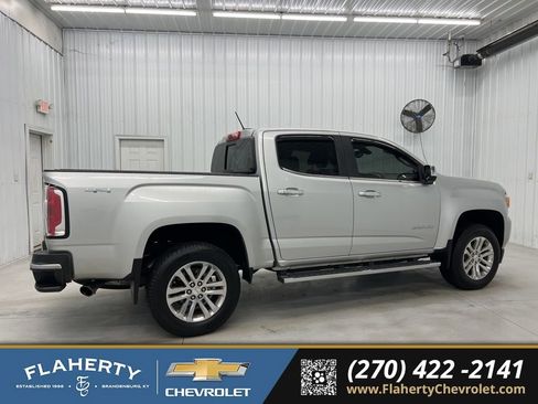 Used 2017 GMC Canyon SLT w/ Trailering Package image 2