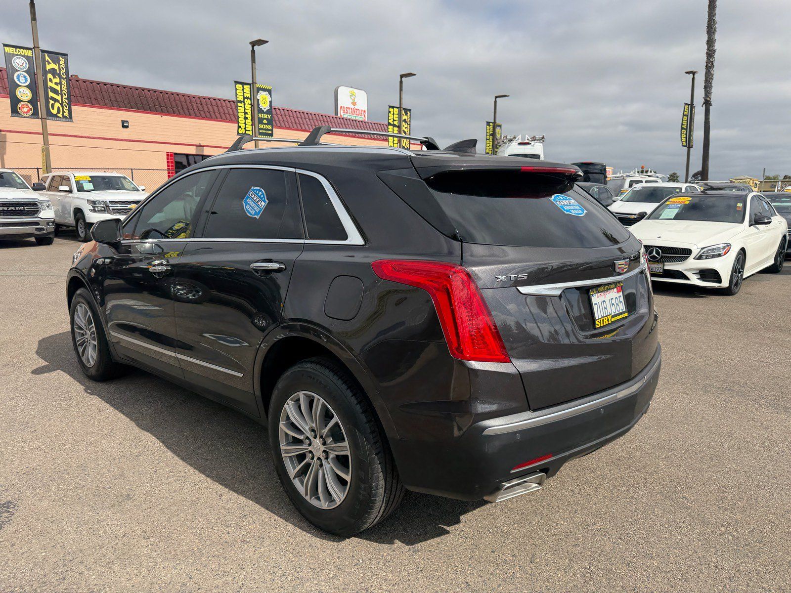Used 2017 Cadillac XT5 Luxury FWD image 5