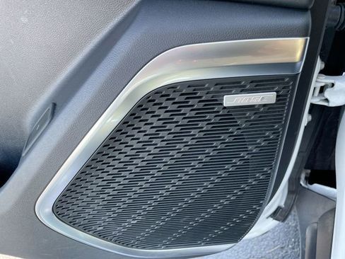 Used 2026 Buick Enclave Preferred FWD image 12