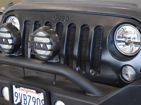 Used 2014 Jeep Wrangler Unlimited Sport w/ Quick Order Package 24S AWD/4WD image 10