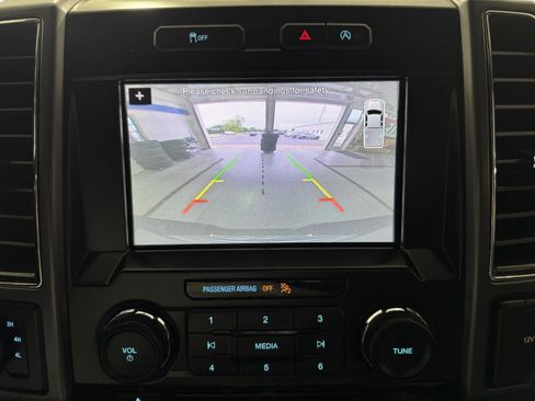 Used 2017 Ford F150 XLT w/ Equipment Group 302A Luxury AWD/4WD image 23