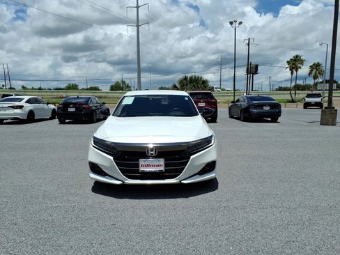 Used 2022 Honda Accord Sport image 3