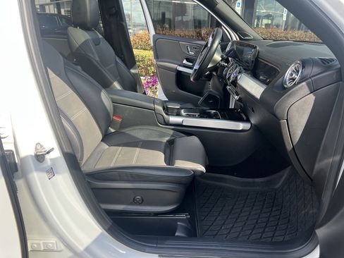 Certified 2021 Mercedes-Benz GLB 35 AMG 4MATIC image 35