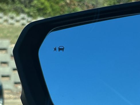 Used 2022 Chevrolet Equinox LT image 28