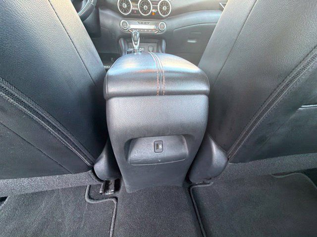 Used 2023 Nissan Sentra SR w/ SR Premium Package FWD image 17