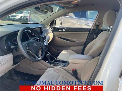 Used 2019 Hyundai Tucson SE w/ Cargo Package image 2