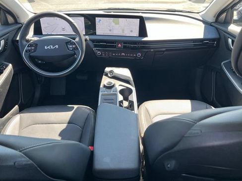 Certified 2024 Kia EV6 Wind w/ Wind Technology Package RWD image 10