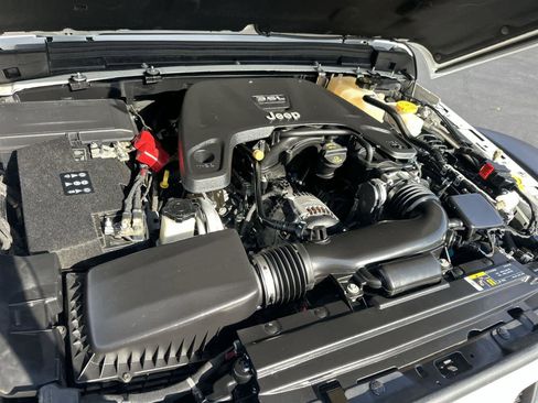 Used 2019 Jeep Wrangler Rubicon image 9