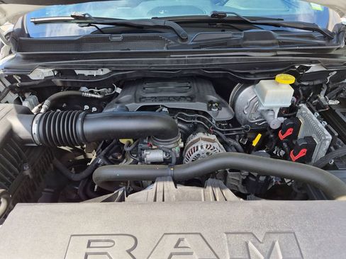 Used 2020 RAM 1500 Laramie w/ Sport Appearance Package AWD/4WD image 29