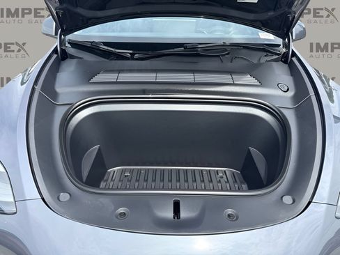 Used 2023 Tesla Model Y AWD image 20