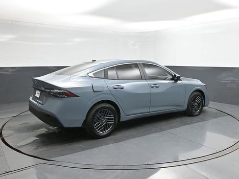 New 2026 Nissan Sentra SV w/ Floor Mat Package image 11