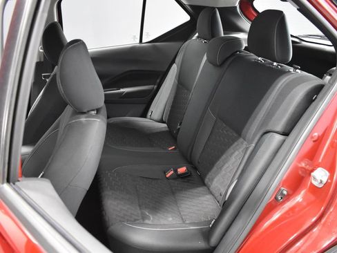 Used 2021 Nissan Kicks SV FWD image 26
