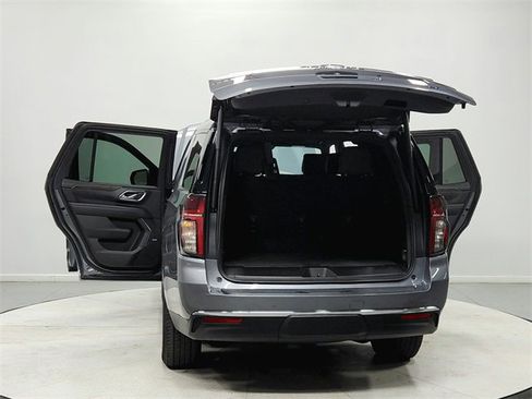 Used 2021 Chevrolet Tahoe LT w/ LT Signature Plus Package image 14