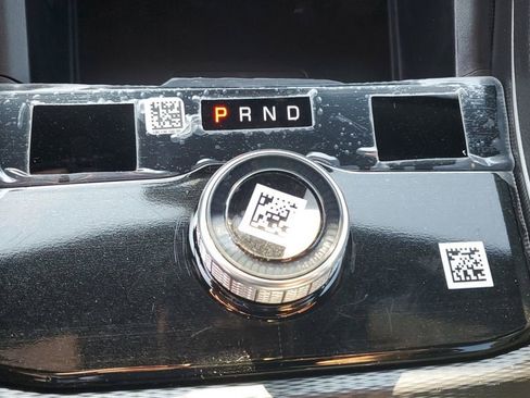 New 2025 Jeep Grand Cherokee Altitude image 27