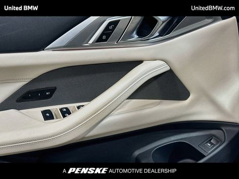 Used 2023 BMW 430i Convertible w/ Premium Package RWD image 3