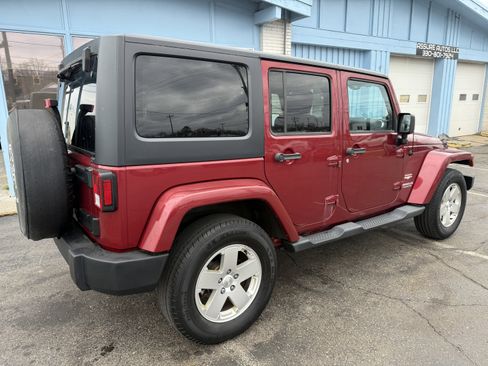 Used 2012 Jeep Wrangler Unlimited Sahara w/ Connectivity Group image 5