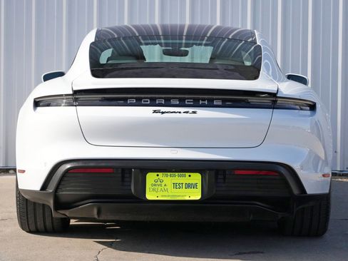 Used 2023 Porsche Taycan 4S w/ Premium Package image 11