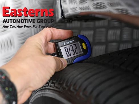 Used 2025 Dodge Durango R/T AWD/4WD image 28