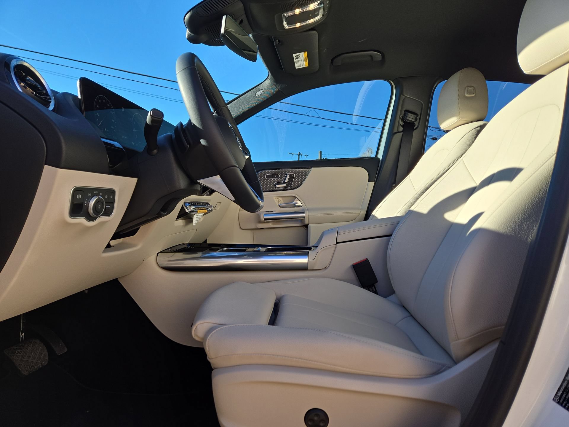 Certified 2026 Mercedes-Benz GLA 250 4MATIC image 16