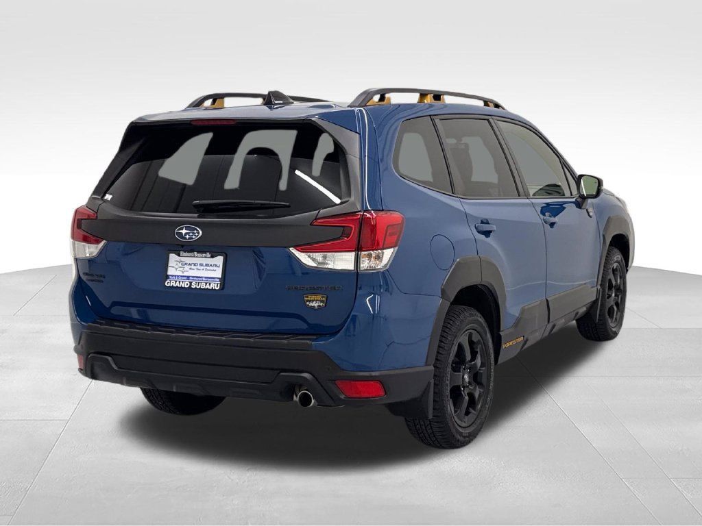 Used 2024 Subaru Forester Wilderness AWD/4WD image 7