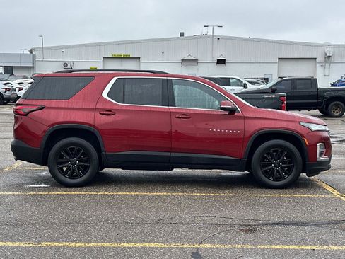Certified 2023 Chevrolet Traverse LT image 5