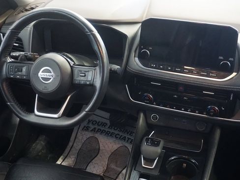 Used 2021 Nissan Rogue Platinum image 31