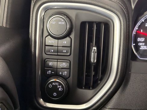 Used 2020 Chevrolet Silverado 1500 RST AWD/4WD image 28